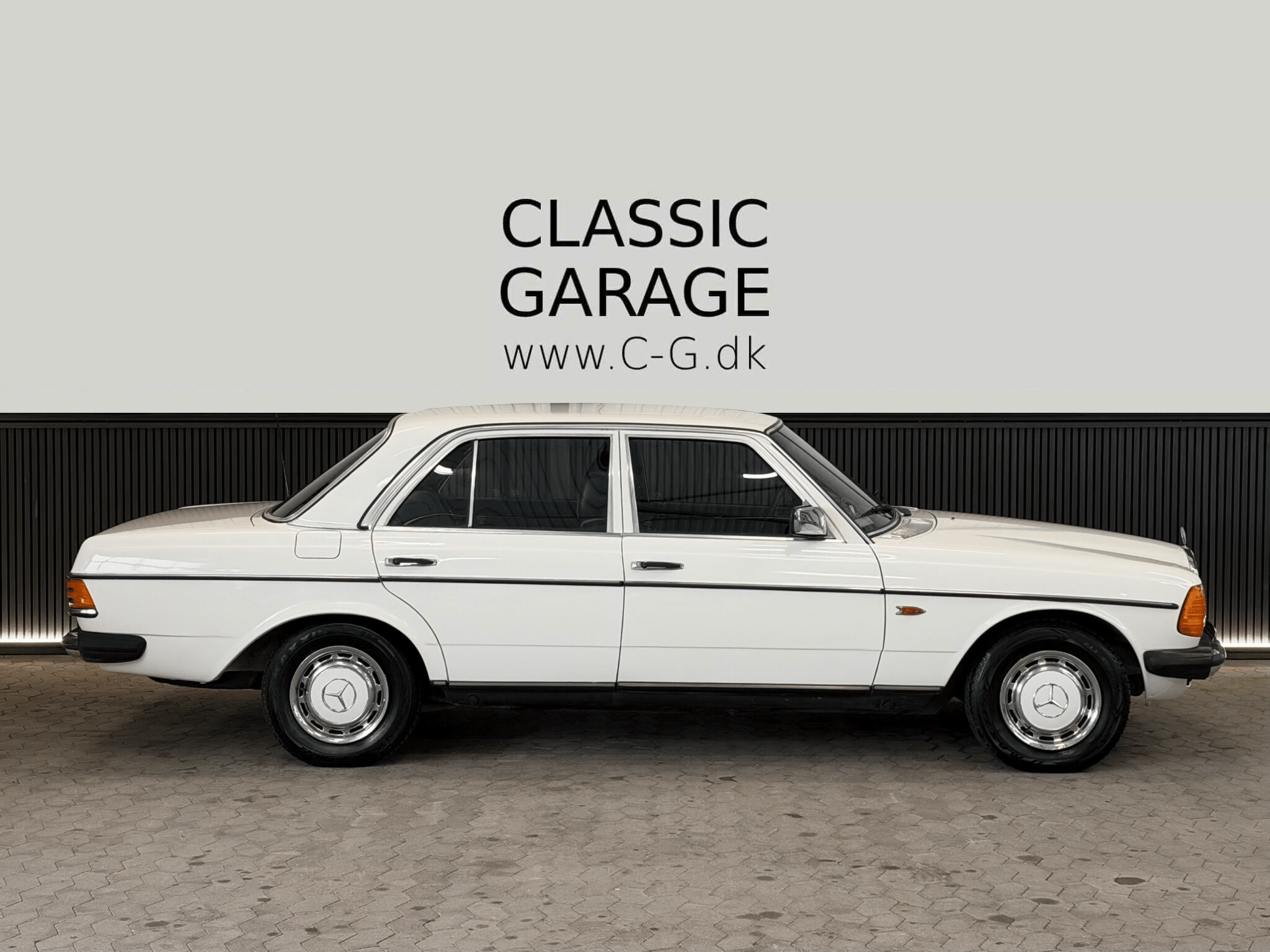 Mercedes-Benz W123 
